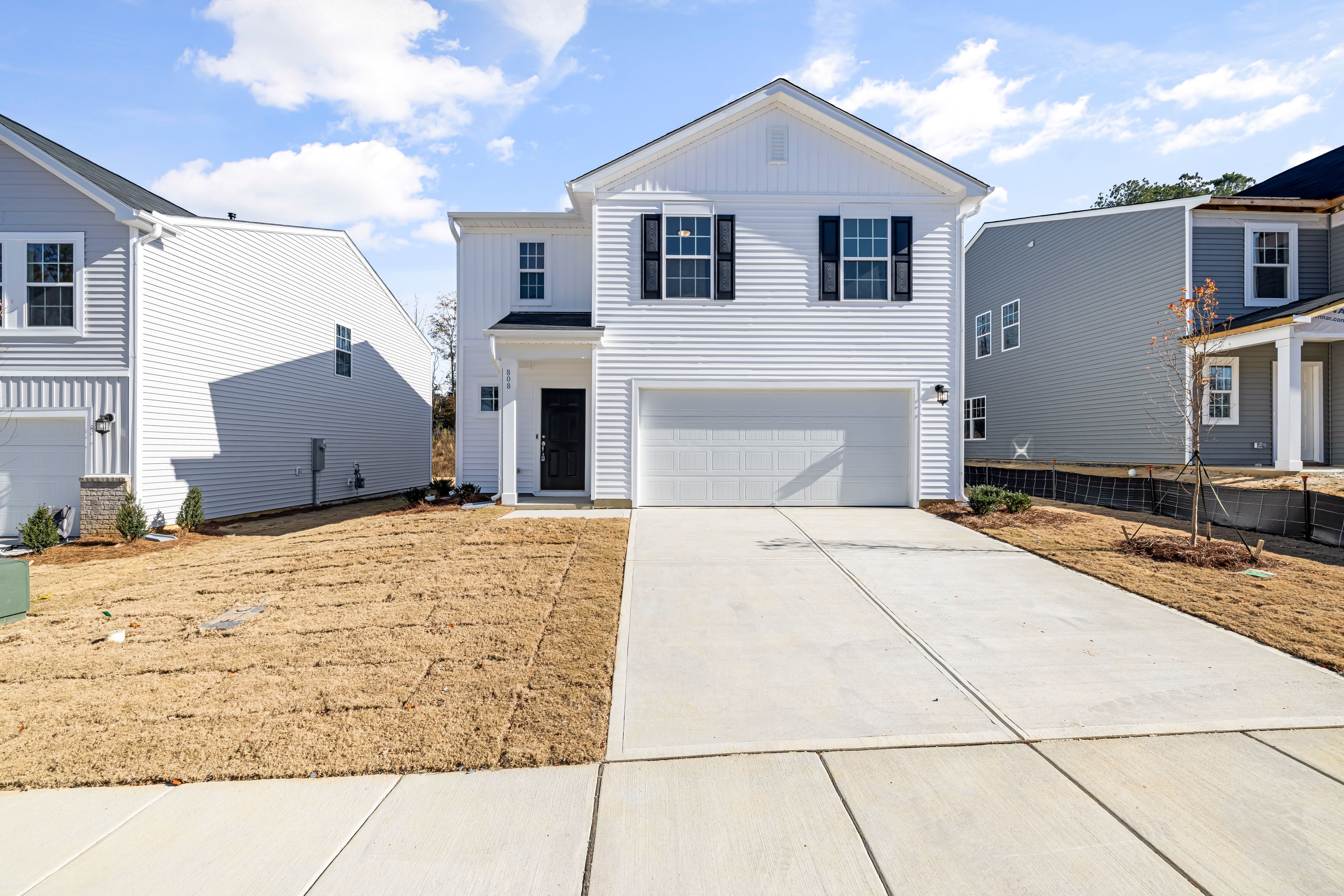 Willoughby Residence — Driveway & Garage Pad